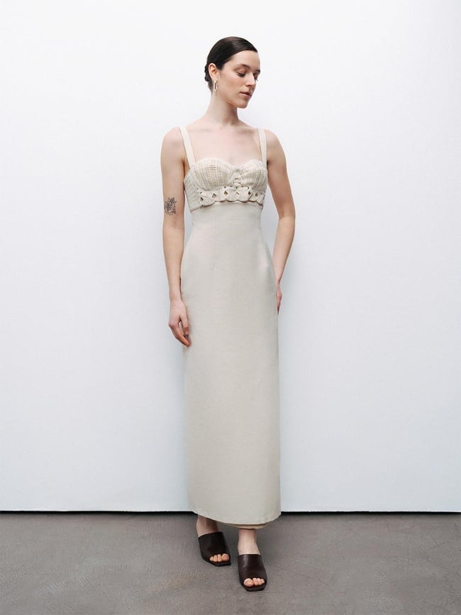  Brode Detaylı Keten Maxi Elbise