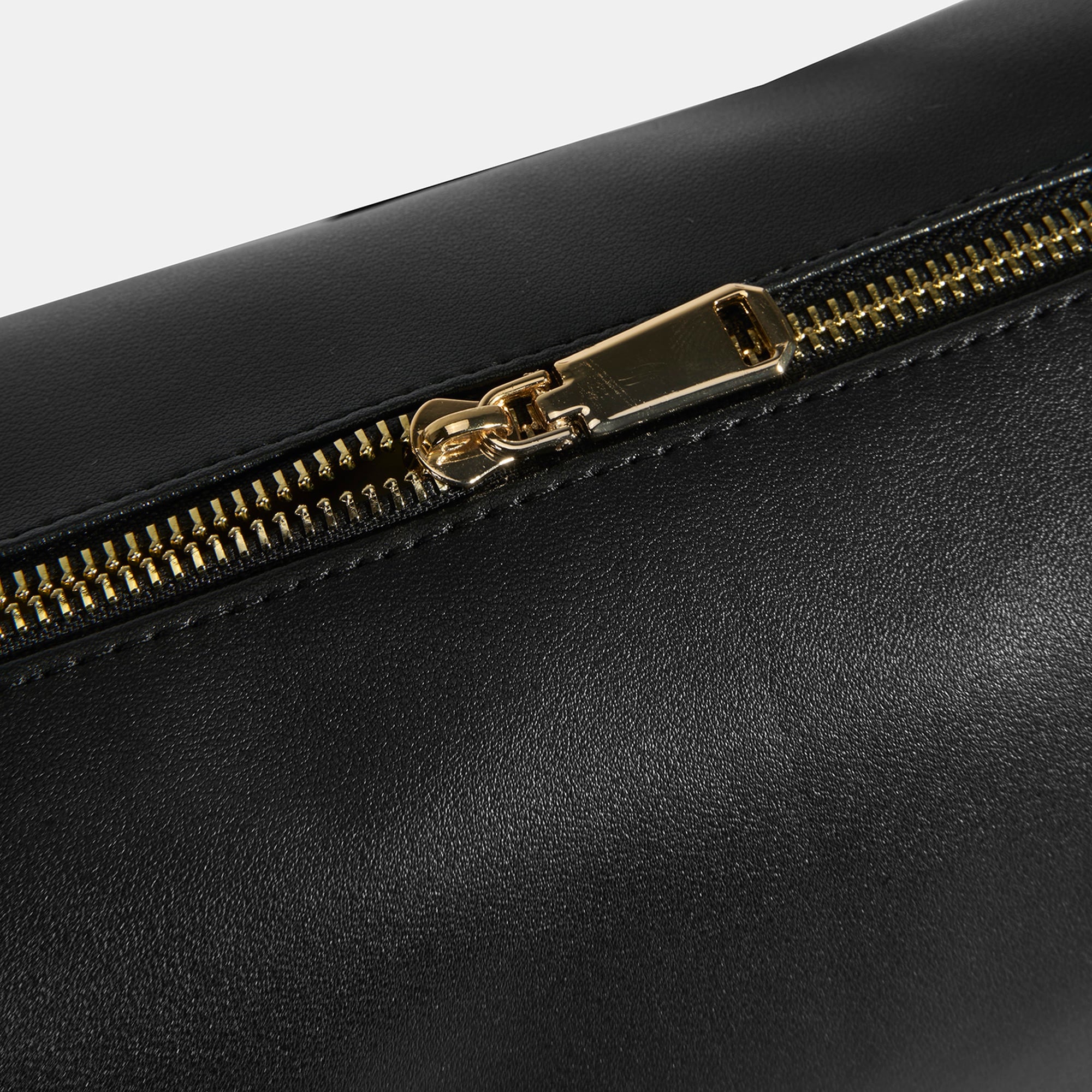 Kadın Siyah Ayarlanabilir Askılı Omuz Çantası