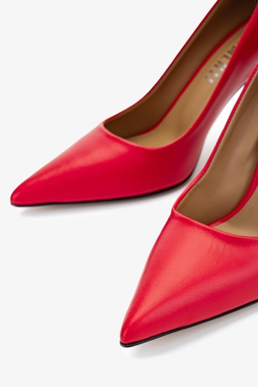  Valmenti Kadın . Kırmızı Topuklu Ayakkabı