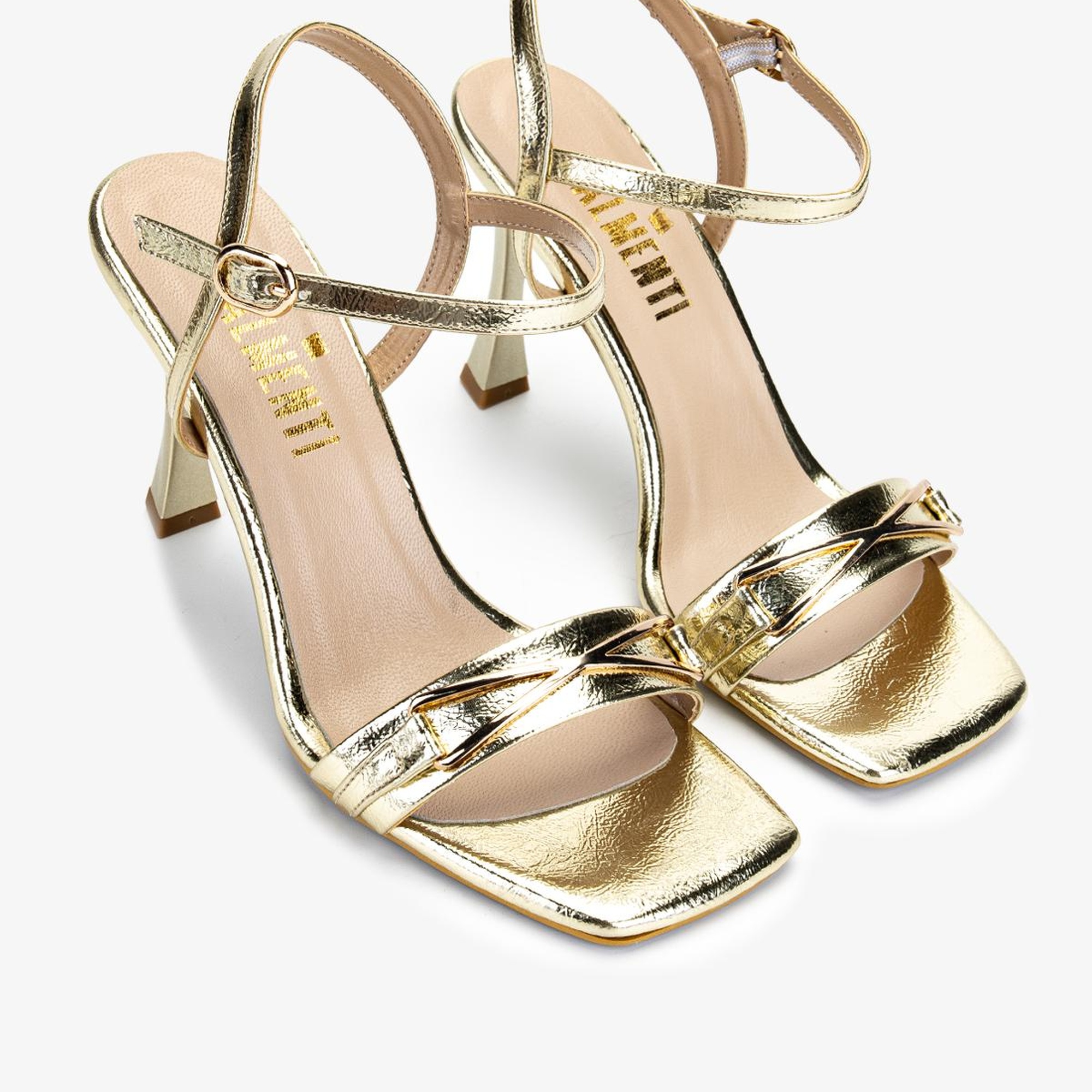 Valmenti Kadın . Dore Topuklu Ayakkabı