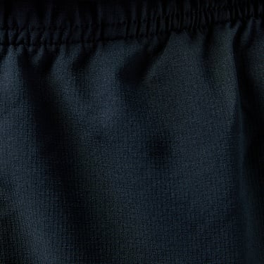  Under Armour Vanish 6 Dokuma Erkek Siyah Antrenman Şort