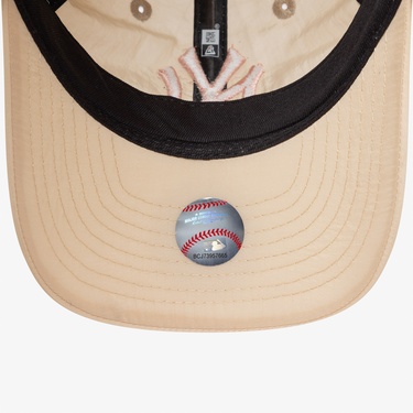  New Era MLB League Essentials New York Yankees  Sun Shield Çocuk Bej Şapka