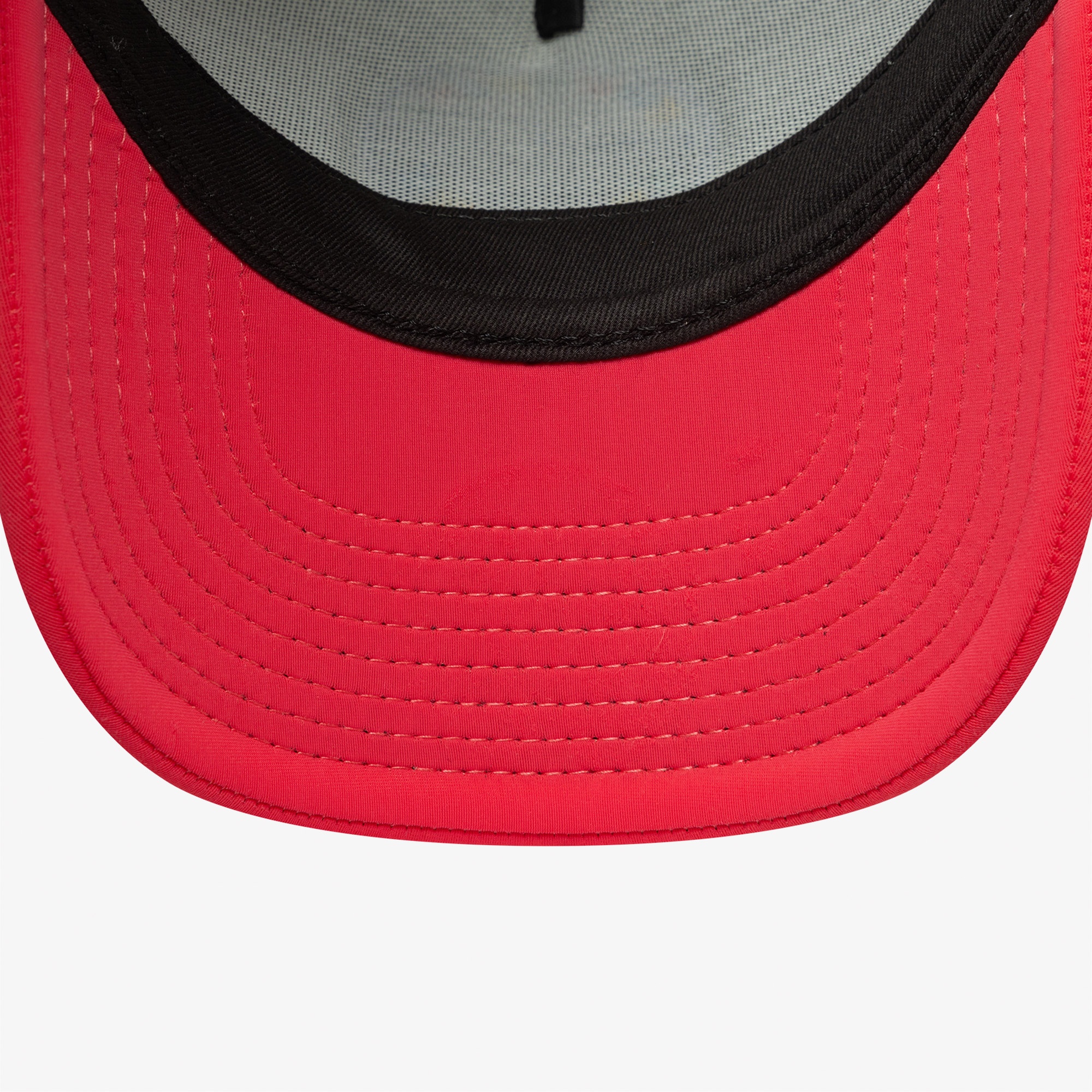 New Era Multi Patch Trucker Neyyan Çocuk Beyaz Şapka