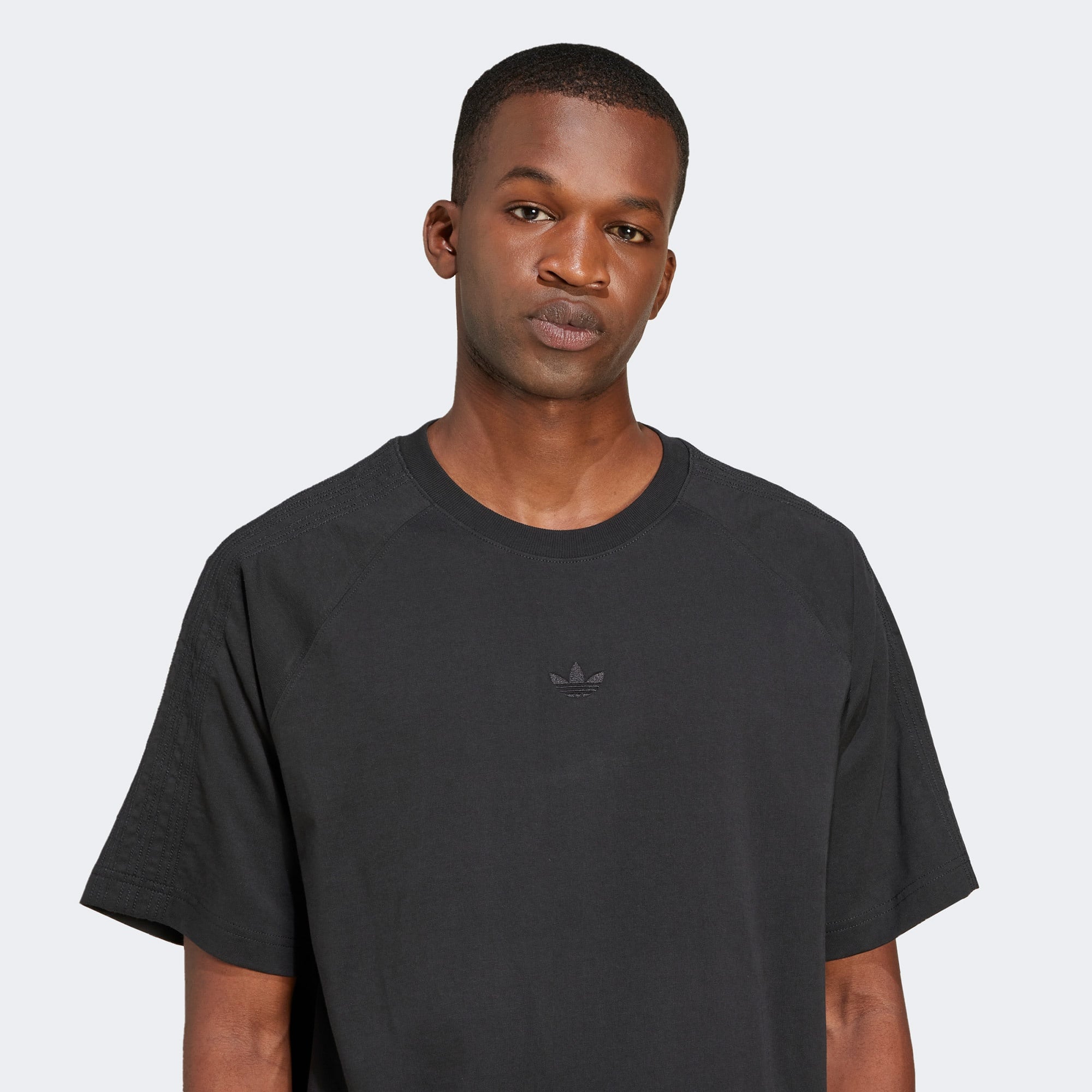 adidas Premium Essentials Erkek Siyah Loose Fit T-Shirt