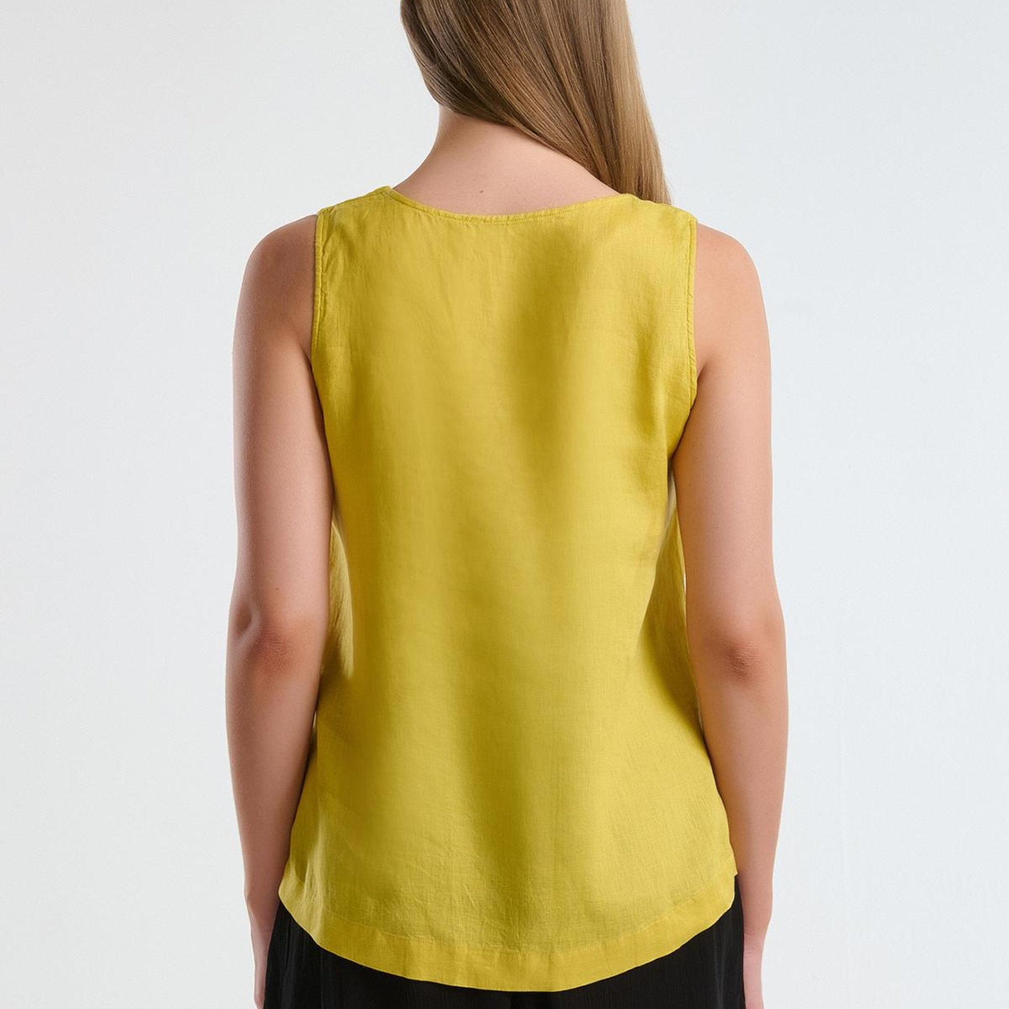 Kadın Sarı %100 Keten V Yaka Kolsuz Geniş Kesim Bluz