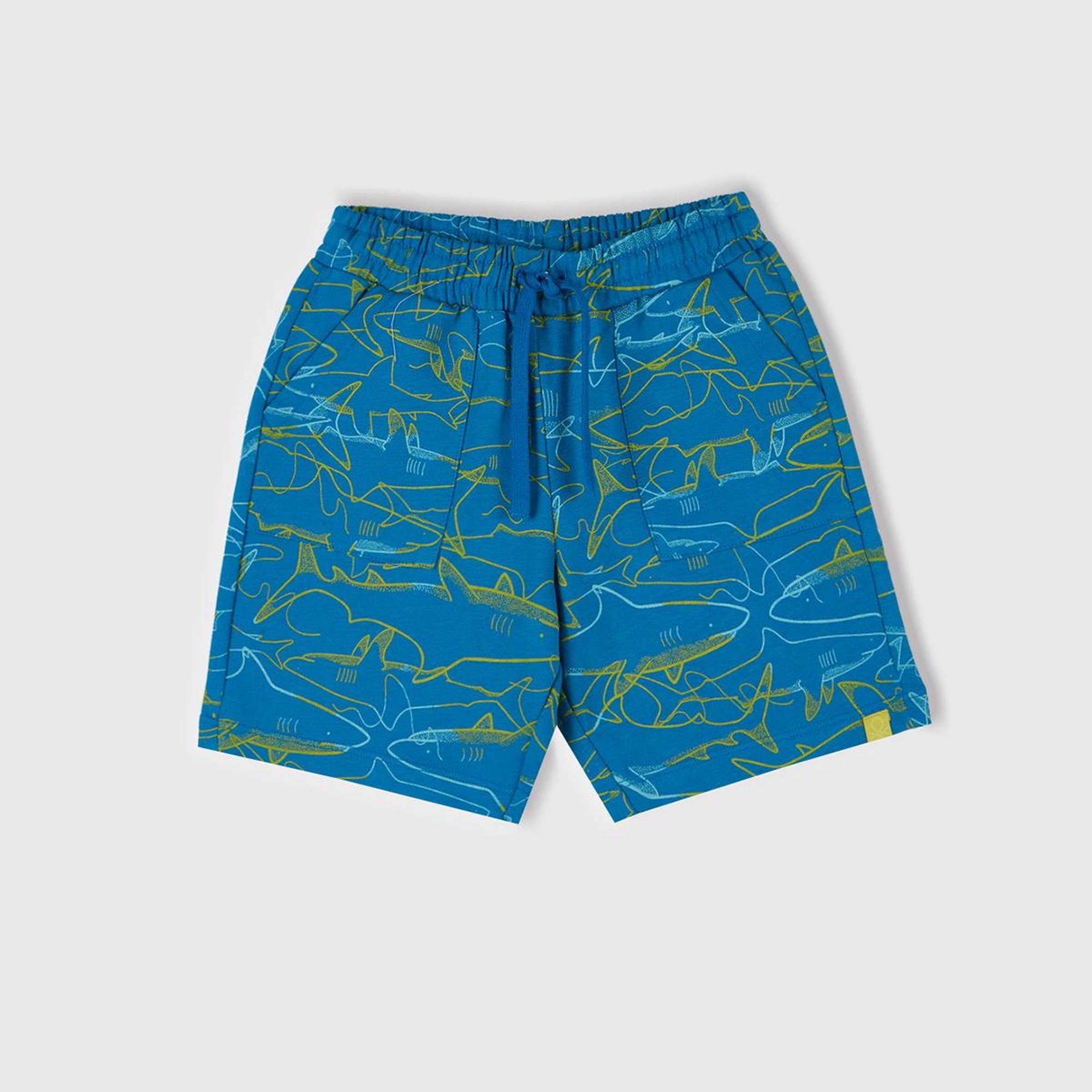 Erkek Çocuk Saks Mavi Tamamı Desenli Beli İpli Cepli Bermuda Şort