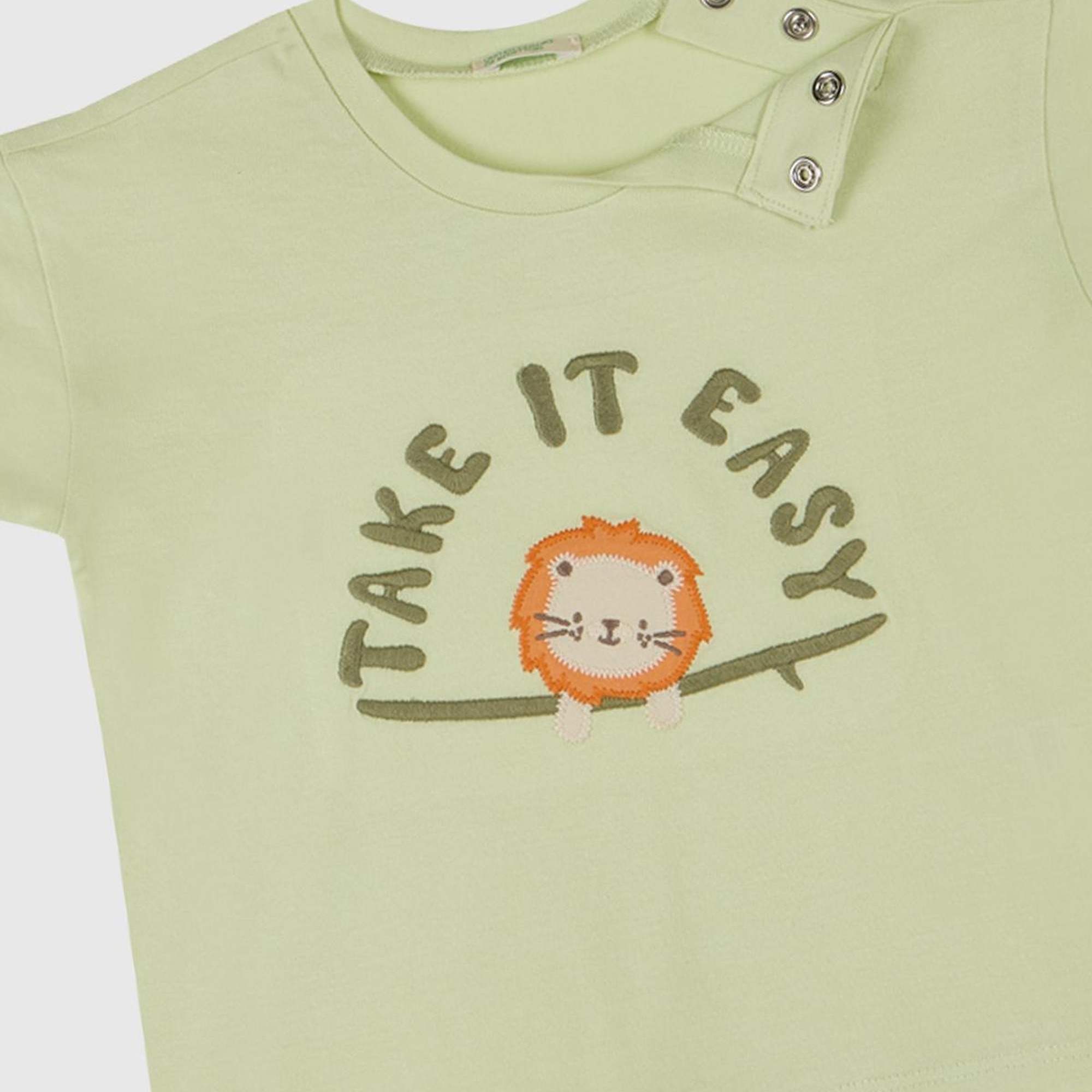 Bebek Su Yeşili Aplikeli ve Baskılı Bisiklet Yaka T-Shirt