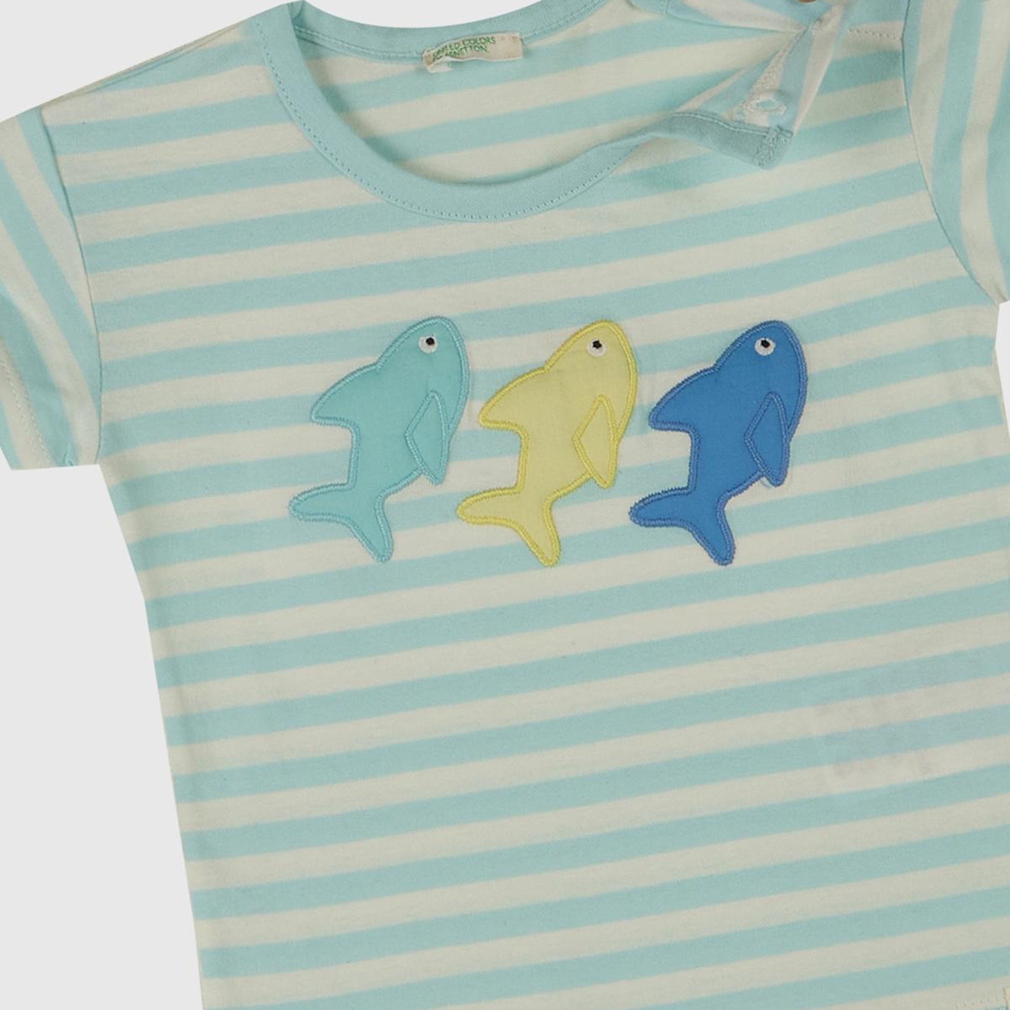 Bebek Toz Mavi Çizgili Önü Baskılı Omzu Logo Düğmeli T-Shirt