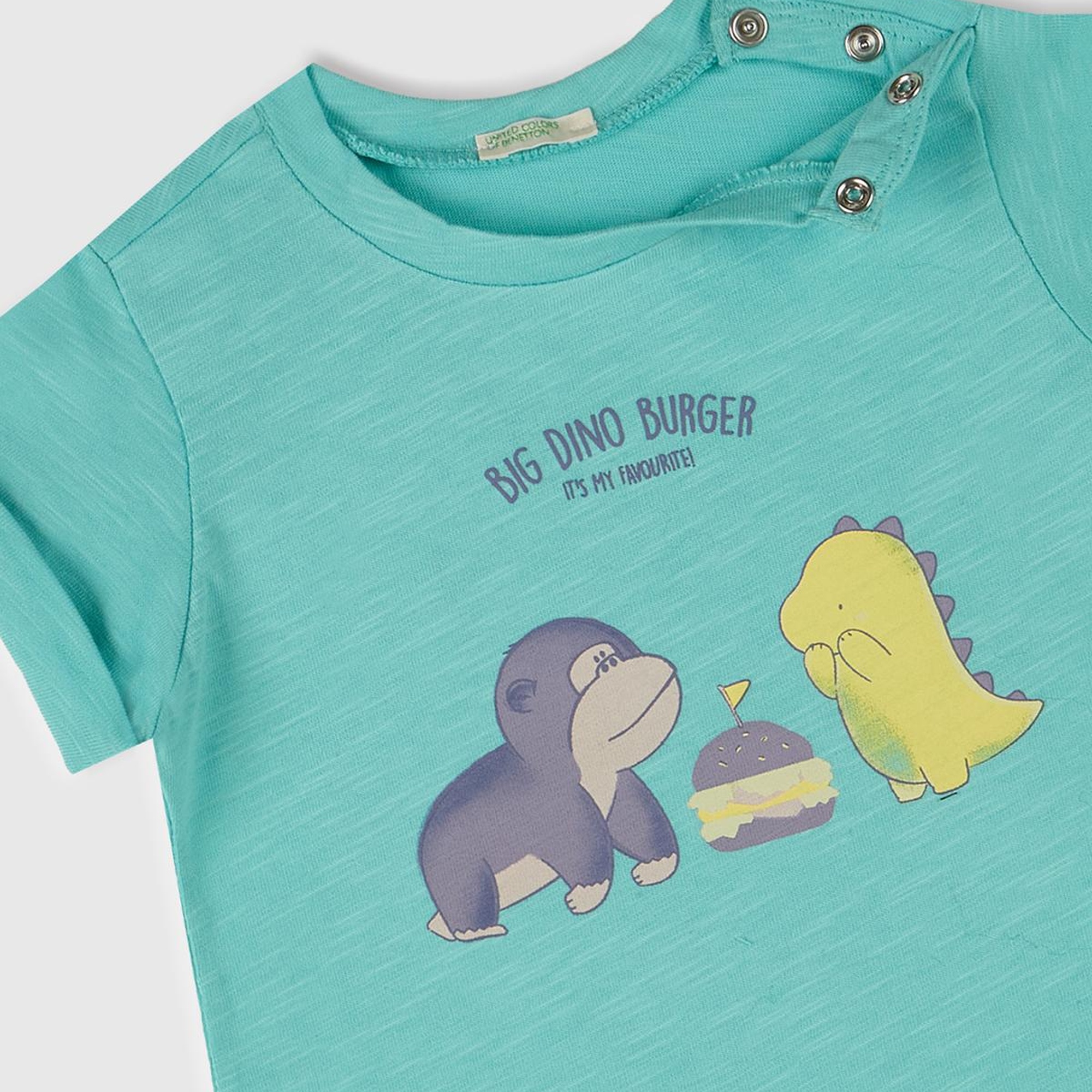 Bebek Su Yeşili Önü Baskılı Omzu Çıtçıtlı Manşet Detaylı T-Shirt