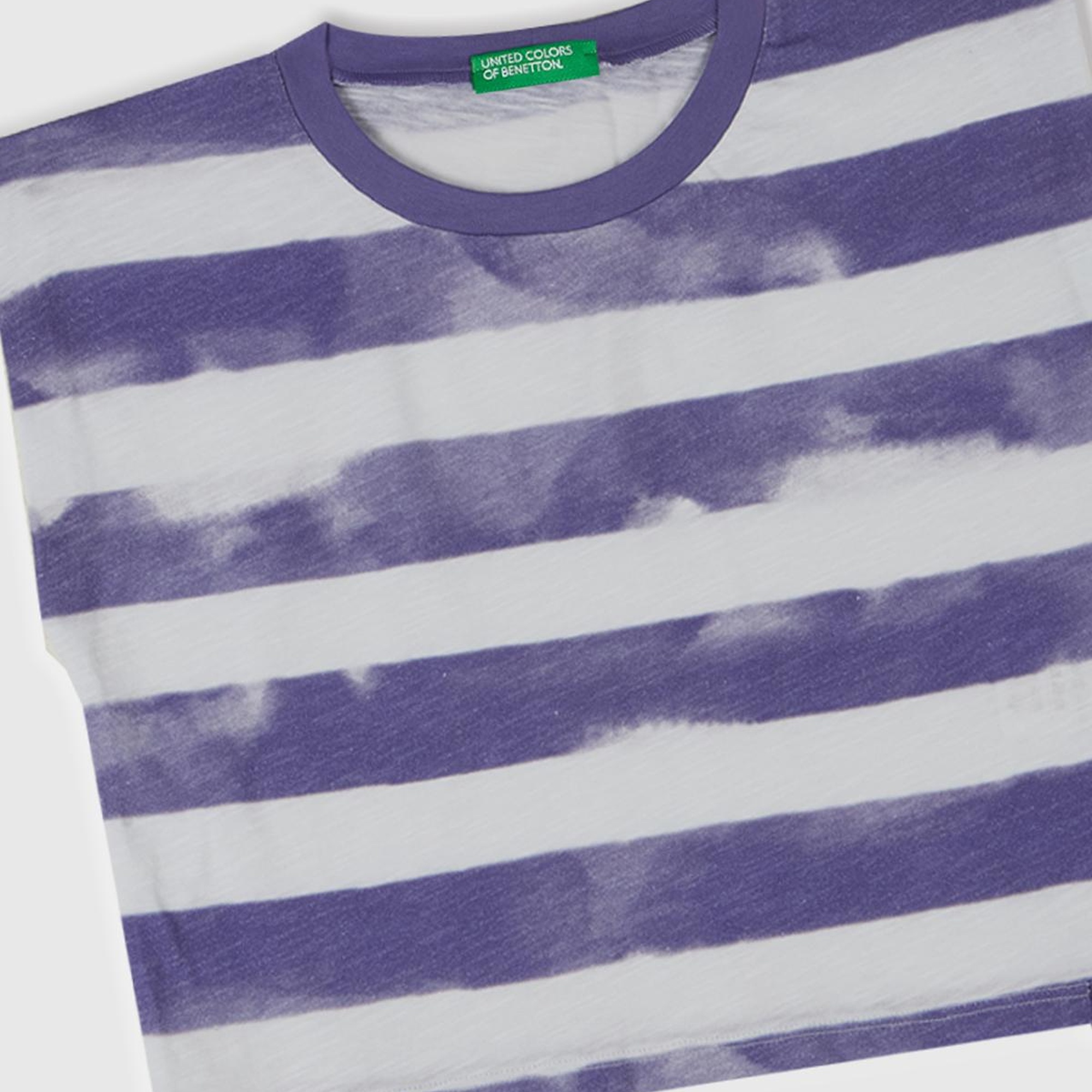 Kız Çocuk Mor Çizgili Boynu Nervürlü Logo Etiketi Detaylı Kolsuz T-Shirt