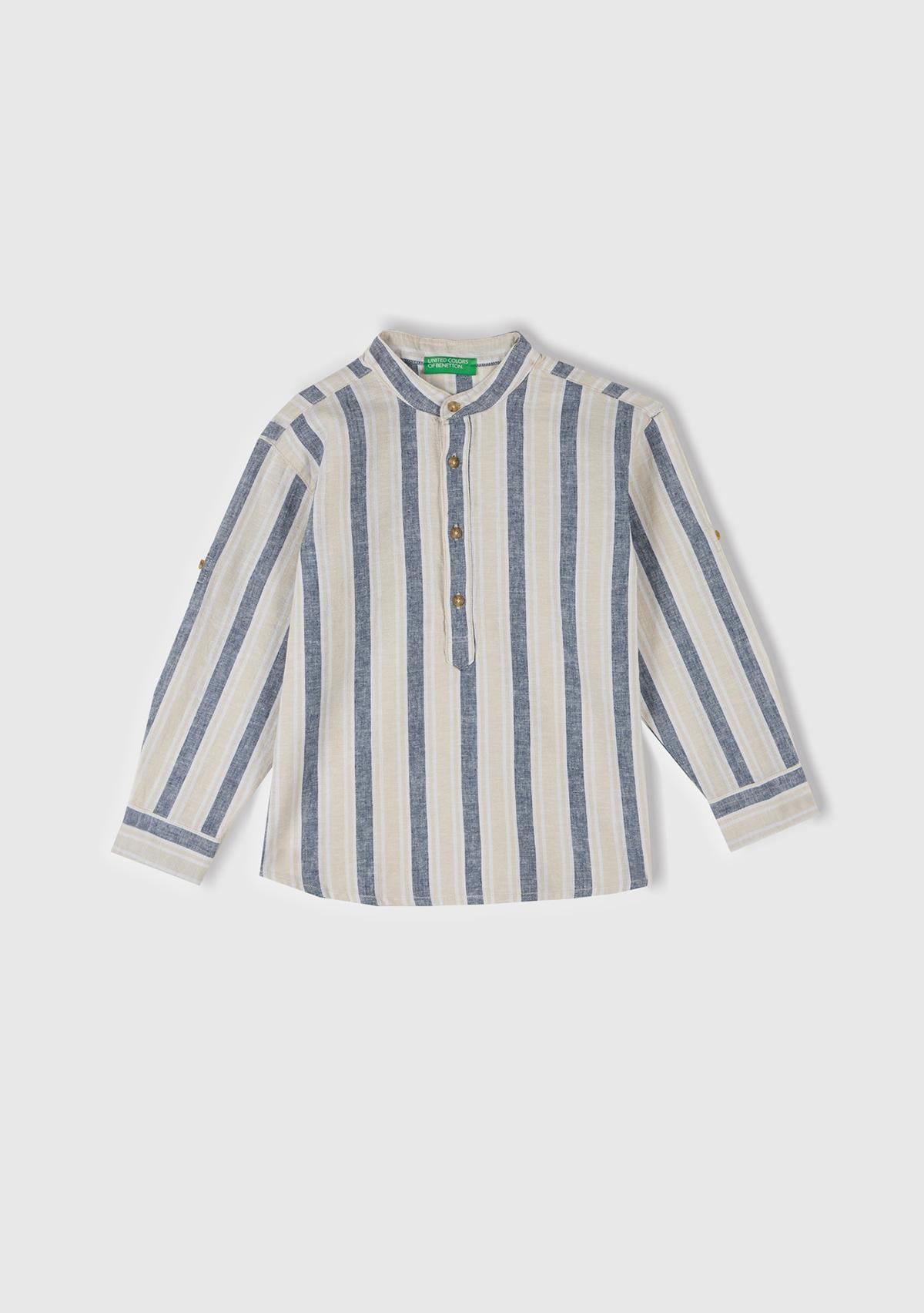  Erkek Çocuk Ekru-Mavi Keten Karışımlı Çizgili Hakim Yaka Gömlek