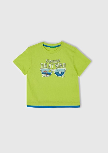  Erkek Çocuk Sarı Önü ve Arkası Baskılı Kabartmalı Kontrast Renkli T-Shirt