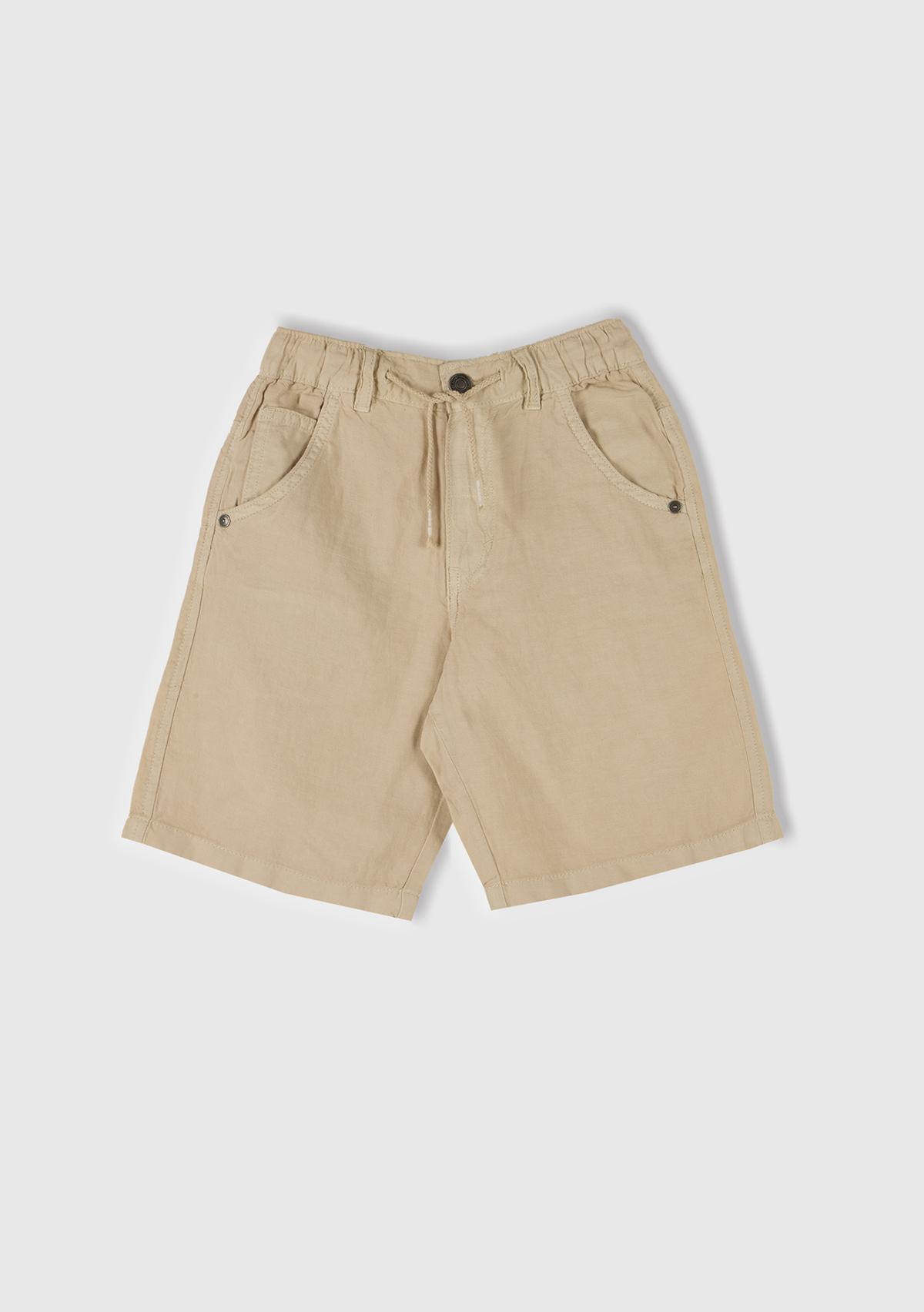  Erkek Çocuk Bej Liyosel ve Keten Karışımlı Büzgü İpli Cepli Bermuda Şort