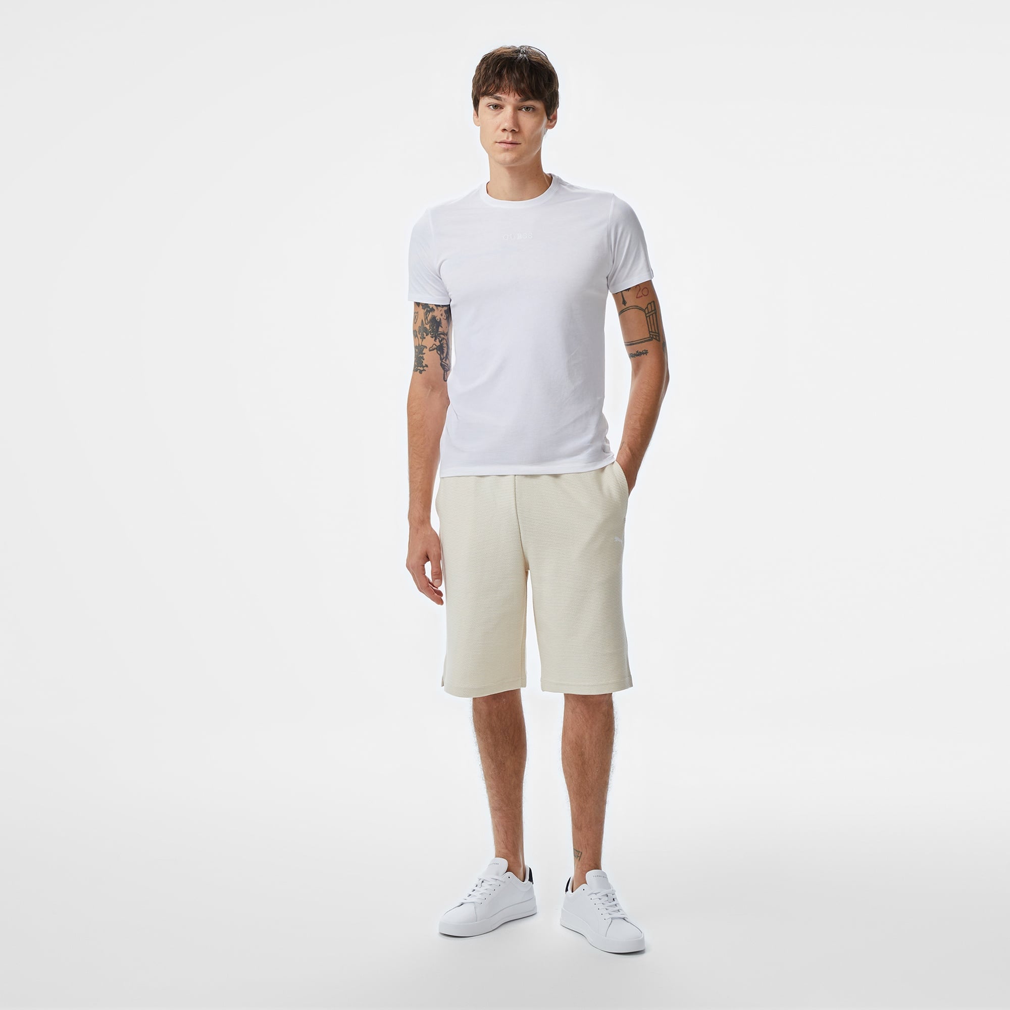 Guess Classic Erkek Beyaz T-Shirt