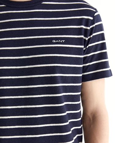  GANT Erkek Lacivert Regular Fit Bisiklet Yaka Çizgili T-Shirt