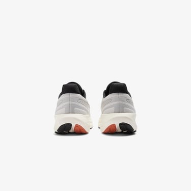  New Balance Fresh Foam X 1080 v13 Erkek Beyaz Koşu Ayakkabısı