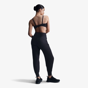  Nike Alate Minimalist Kadın Siyah Bra