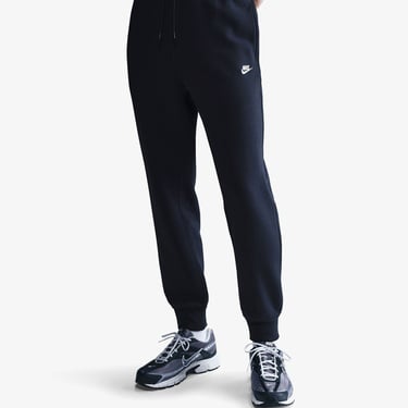  Nike Club Erkek Lacivert Eşofman Altı