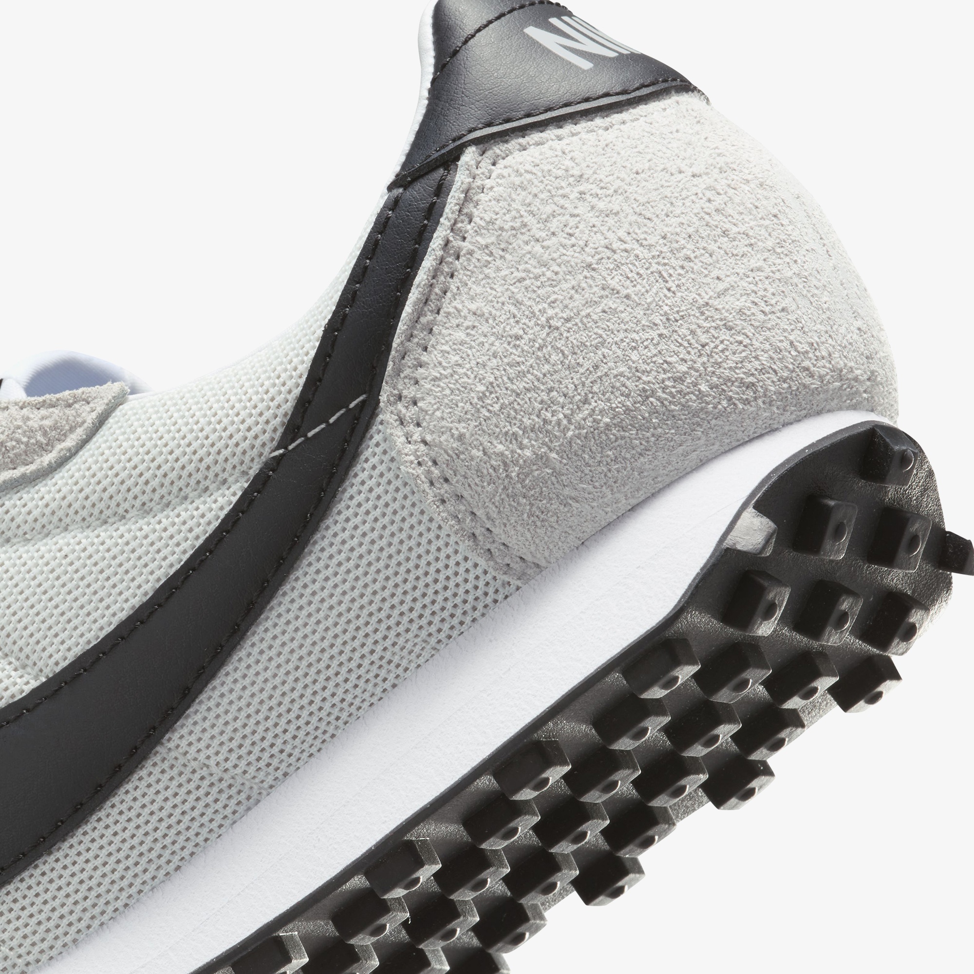 Nike LD-1000 Kadın Beyaz Spor Ayakkabı