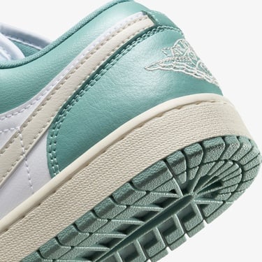  Jordan Air 1 Low Kadın Beyaz Spor Ayakkabı