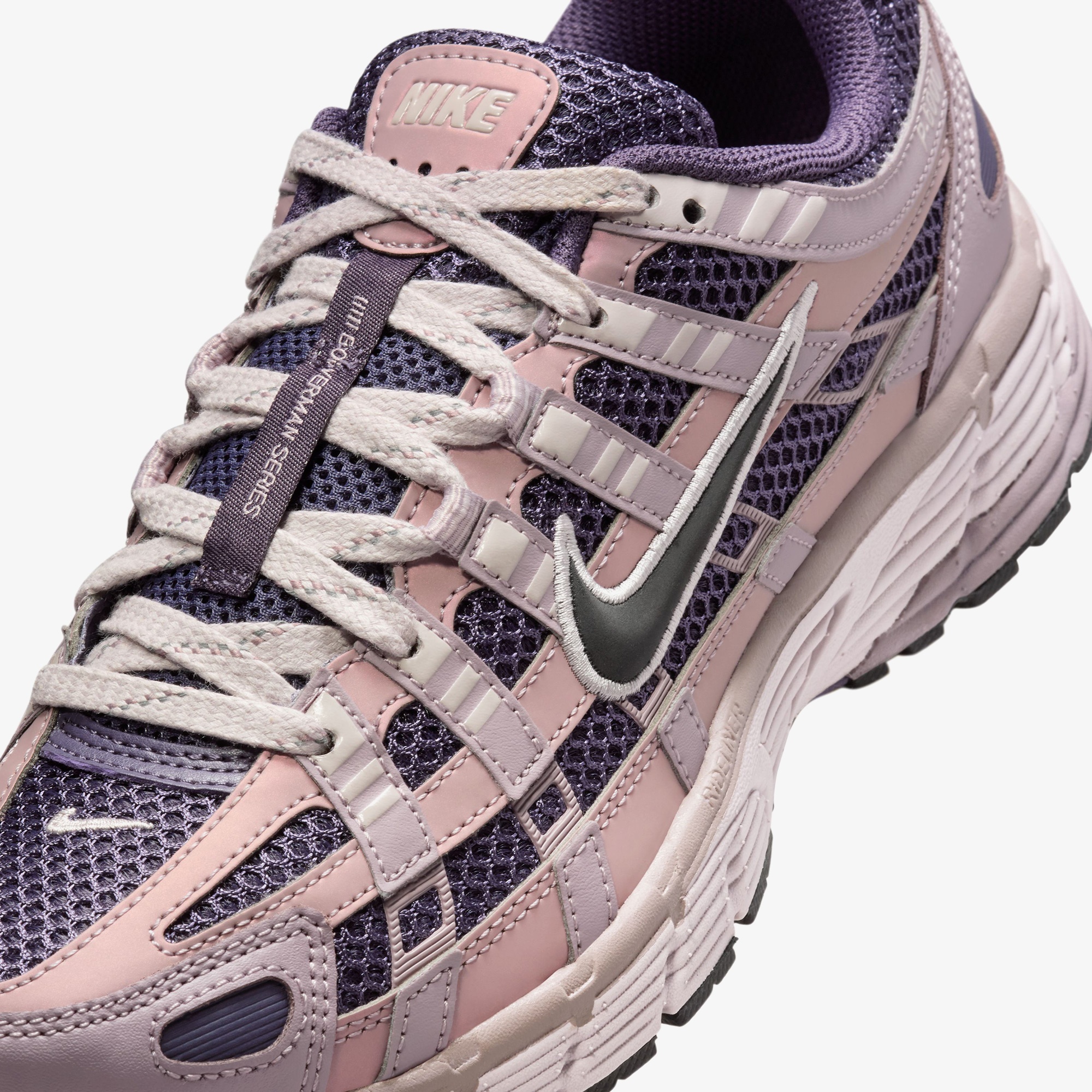 Nike P-6000 SE Kadın Pembe Spor Ayakkabı