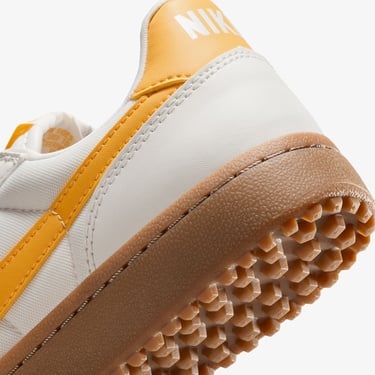  Nike Field General Kadın Beyaz Spor Ayakkabı