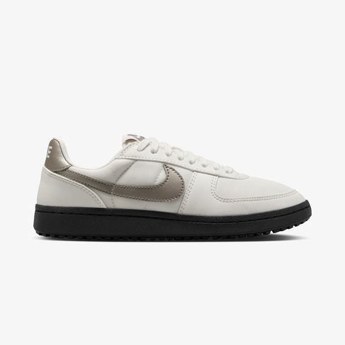  Nike Field General Kadın Beyaz Spor Ayakkabı