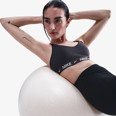  Nike Dri-Fit Indy Light Support Kadın Gri Bra