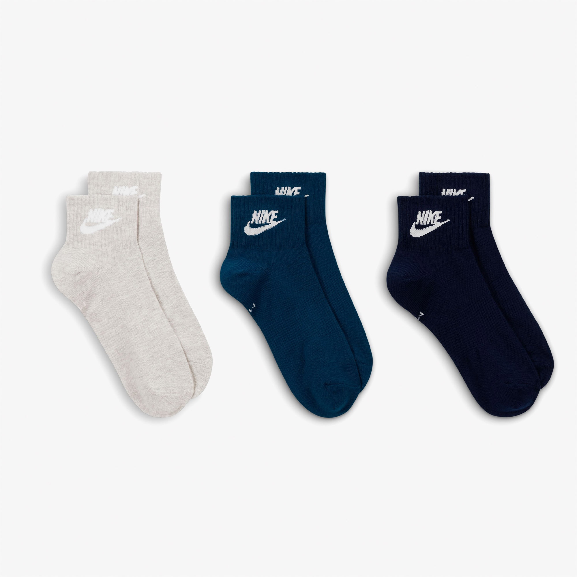 Nike Sportswear Everyday Essential 3' lü Unisex Renkli Çorap