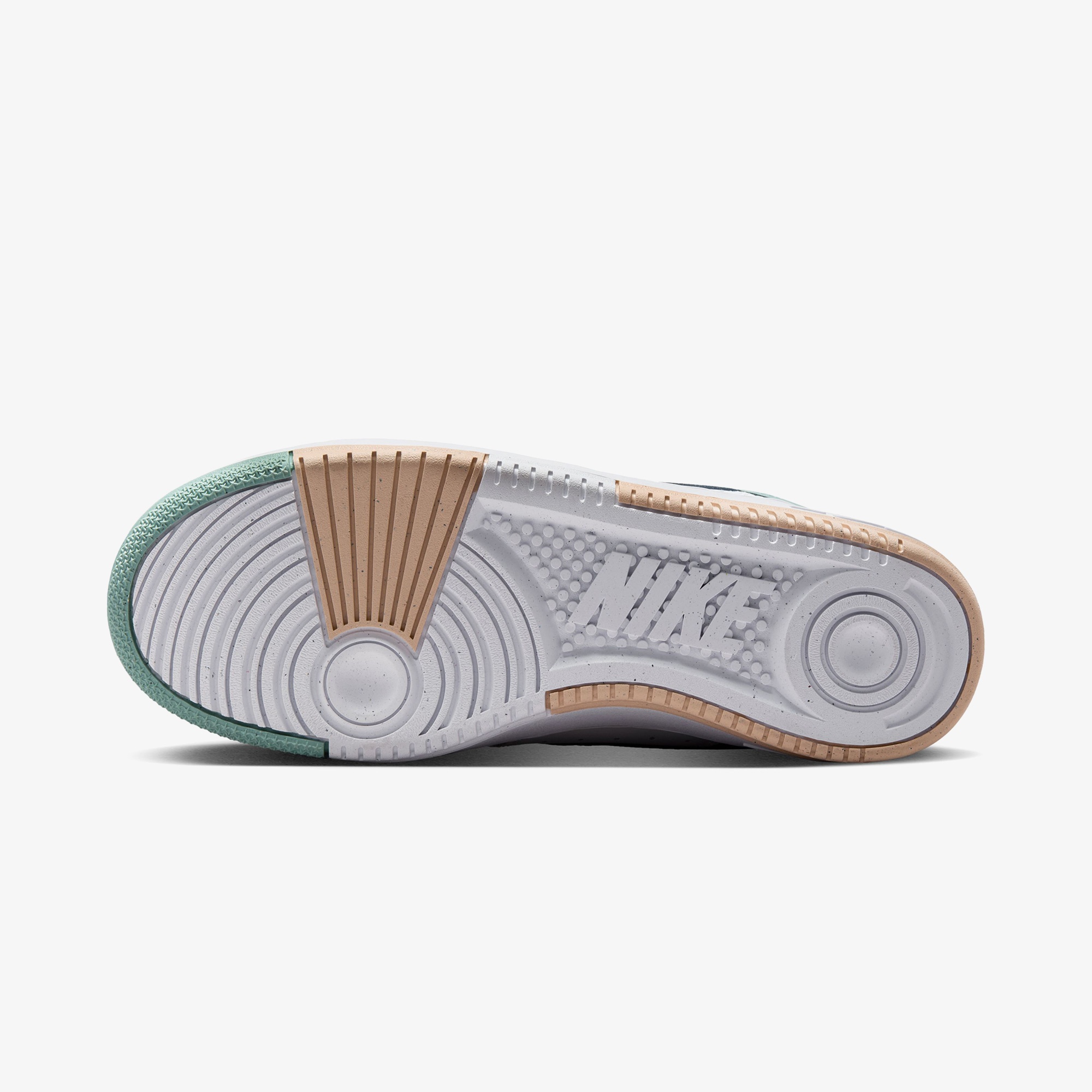 Nike Gamma Force Kadın Beyaz Spor Ayakkabı