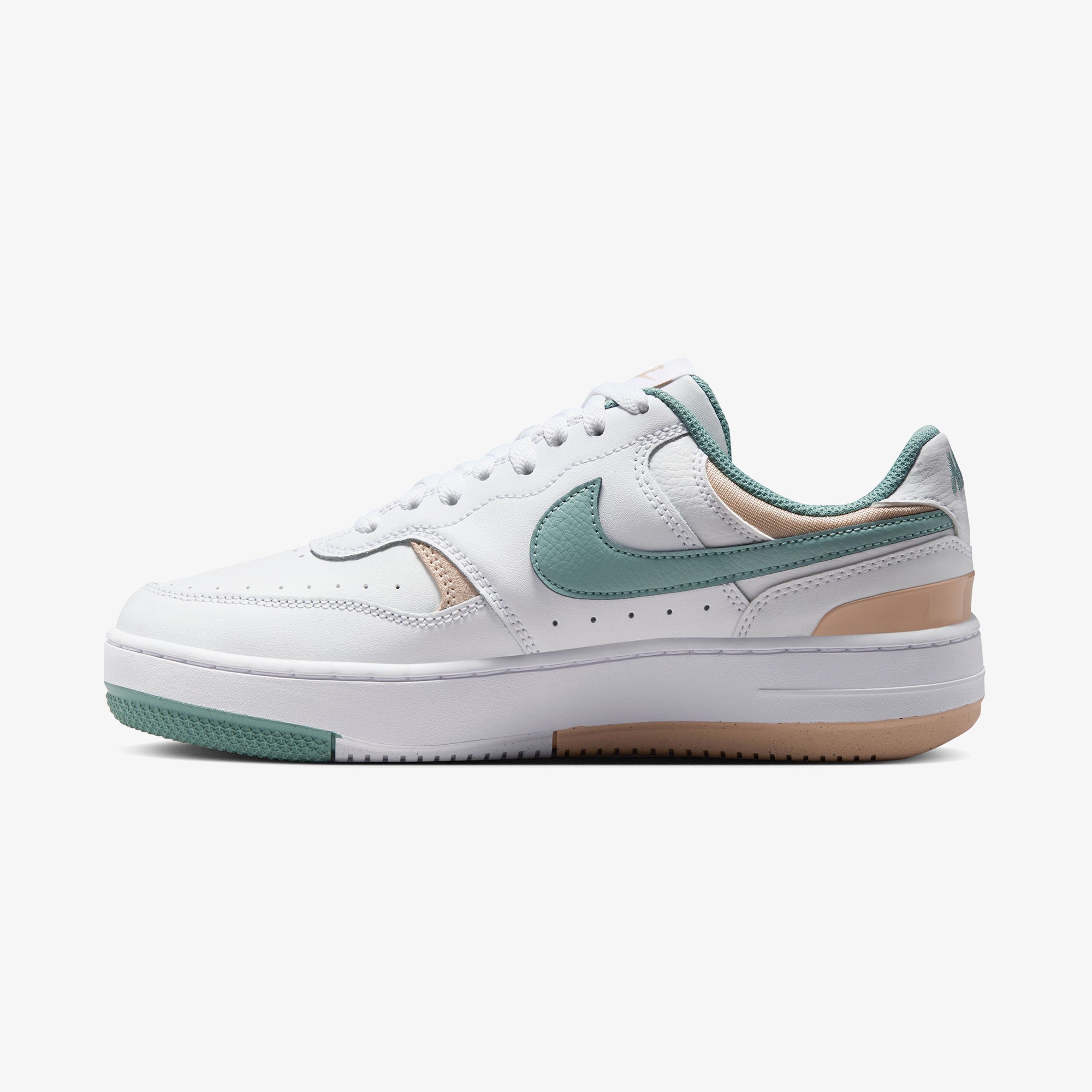 Nike Gamma Force Kadın Beyaz Spor Ayakkabı