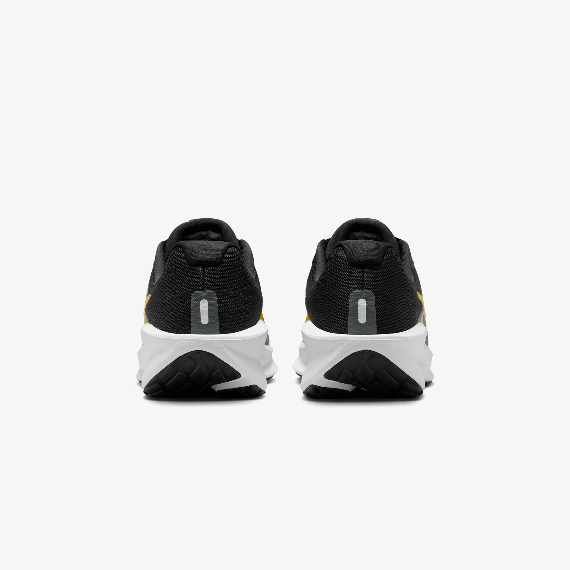 Nike Downshifter 13 Erkek Siyah Koşu Ayakkabısı