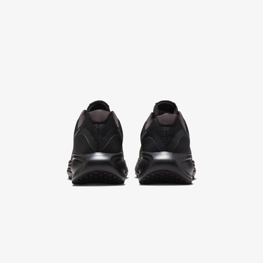  Nike Revolution 8 Kadın Siyah Koşu Ayakkabısı