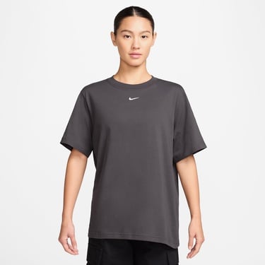  Nike Sportswear Essential Kadın Gri T-Shirt