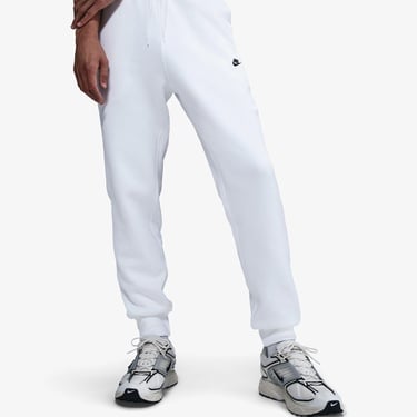  Nike Club Erkek Beyaz Eşofman Altı