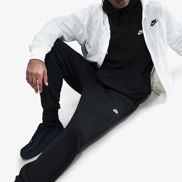  Nike Club Erkek Siyah Eşofman Altı