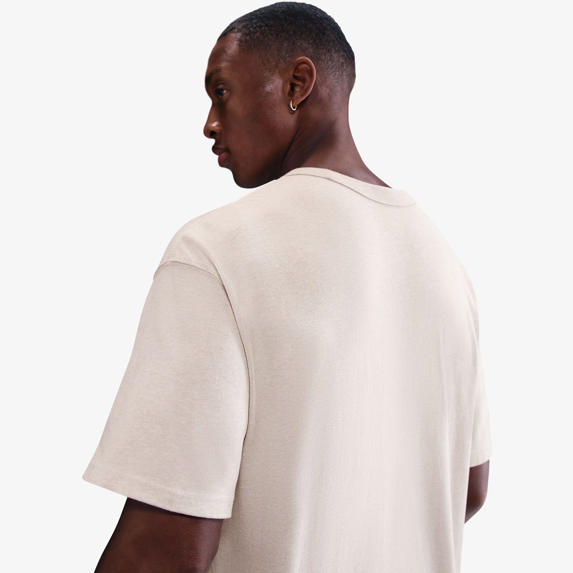 Nike Sportswear Premium Essentials Erkek Krem Rengi T-Shirt