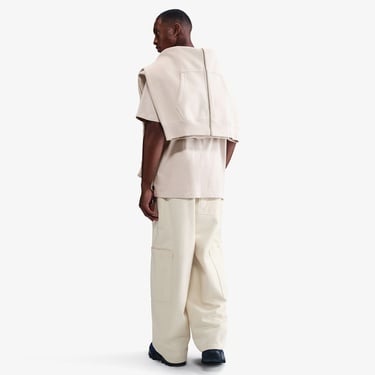  Nike Sportswear Premium Essentials Erkek Krem Rengi T-Shirt