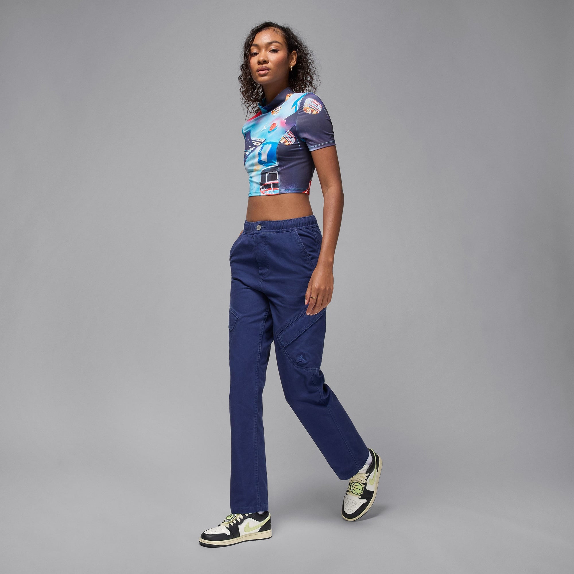 Jordan Air 1 Low SE Kadın Gri Spor Ayakkabı