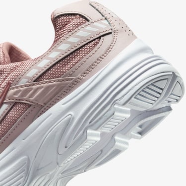  Nike Initiator Kadın Pembe Spor Ayakkabı