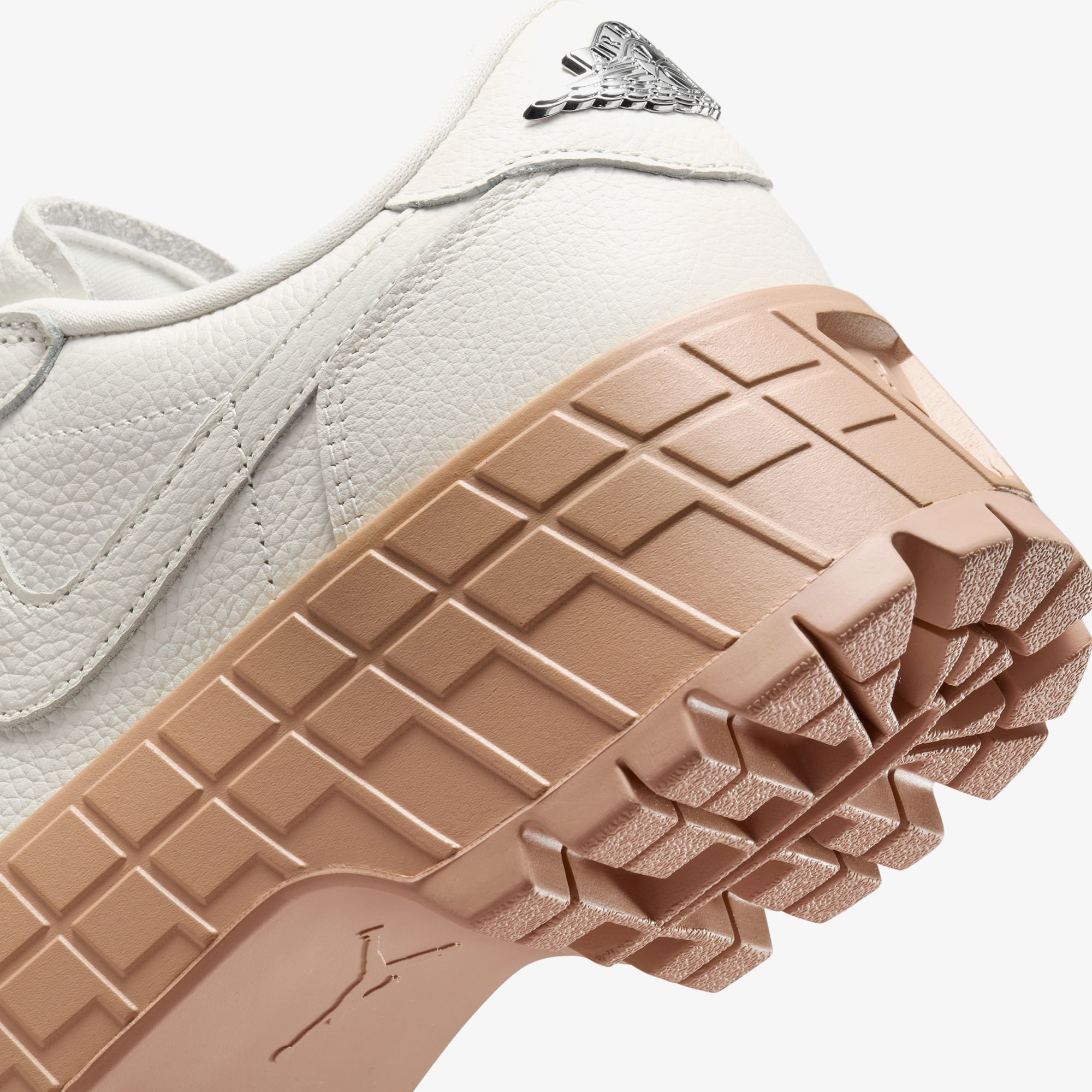 Jordan Jordan Air 1 Brooklyn Low Kadın Krem Rengi Spor Ayakkabı FashFed'de! Krem - 10. görsel