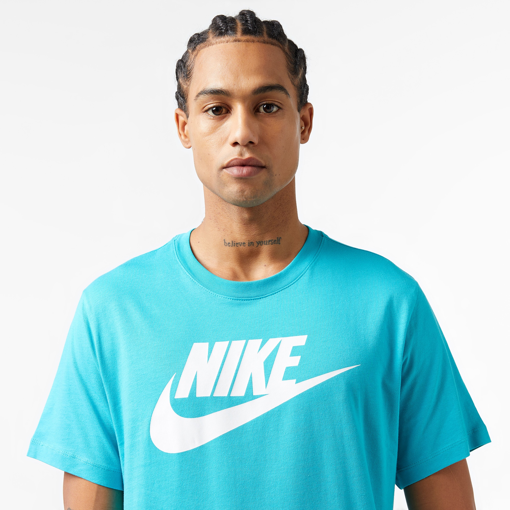 Nike Sportswear Erkek Mavi Kısa Kollu T-Shirt