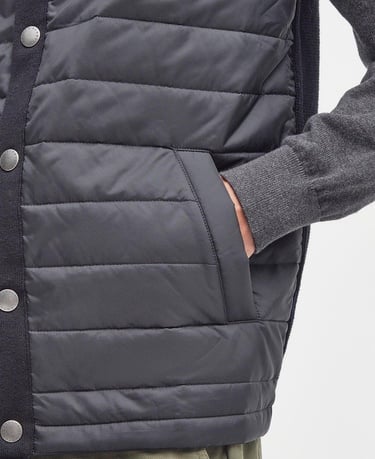  Barbour Essential Zip Kapitoneli Yelek