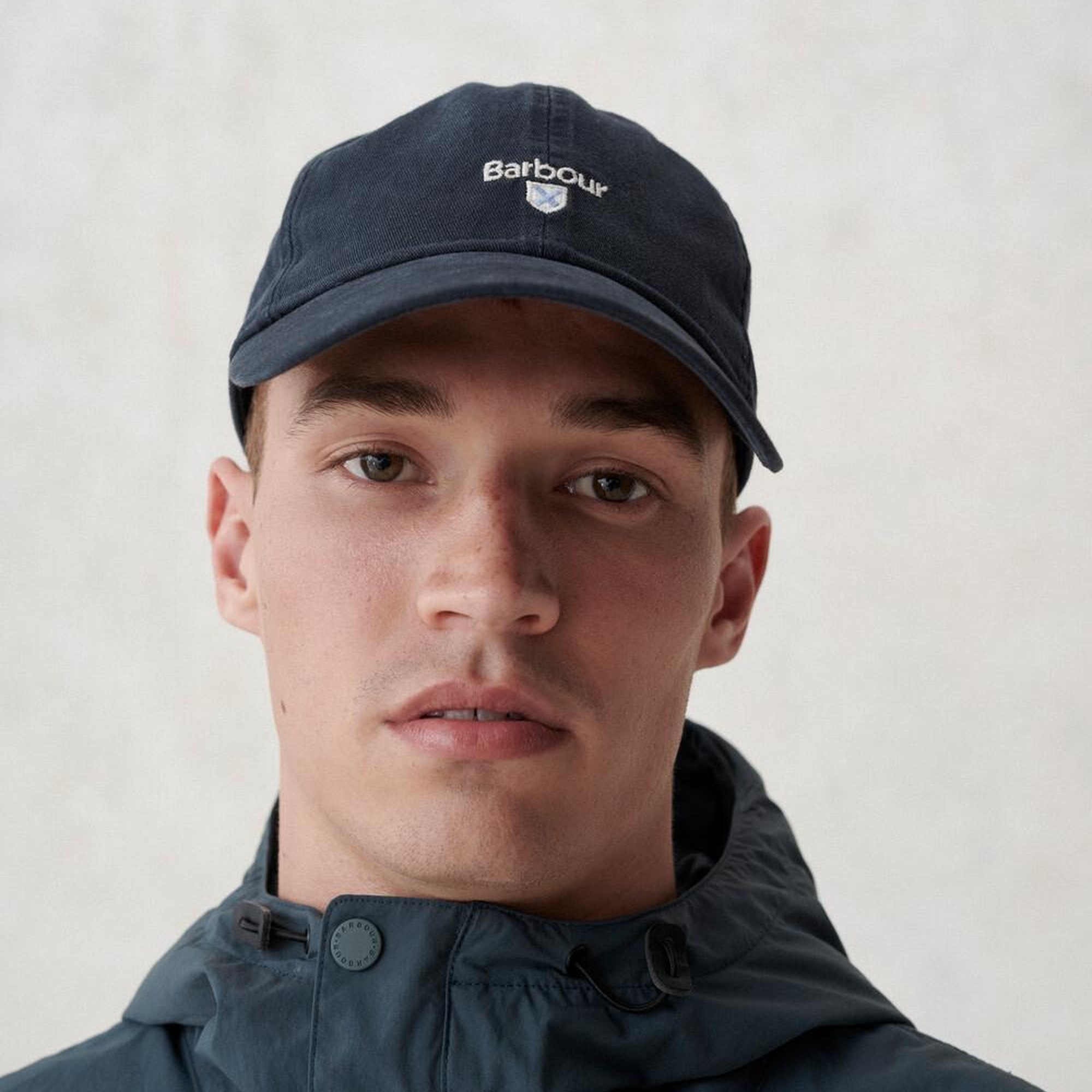 Barbour Farnham Showerproof Ceket