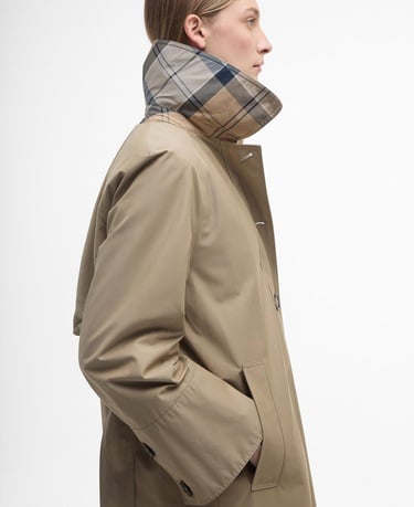  Barbour Beatrix Showerproof Ceket