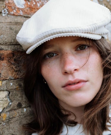  Barbour Kadın Craster Cord Flat Şapka