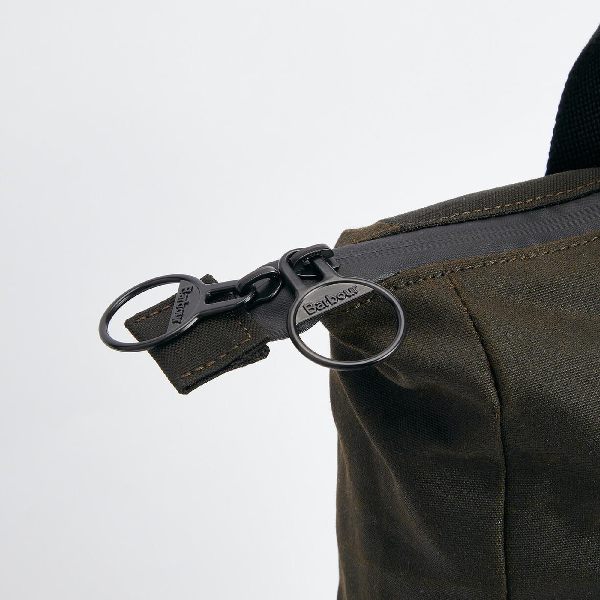 Barbour Field Yağlı Sırt Çantası