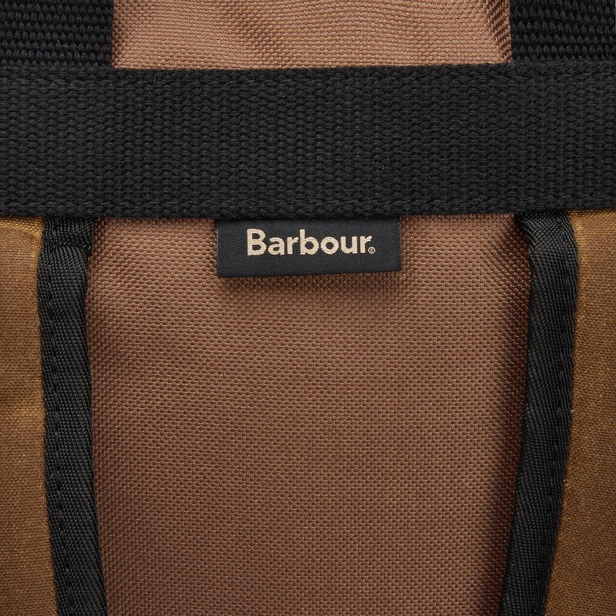 Barbour Field Yağlı Sırt Çantası