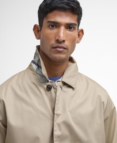  Barbour Rokig Lightweight Waterproof Ceket