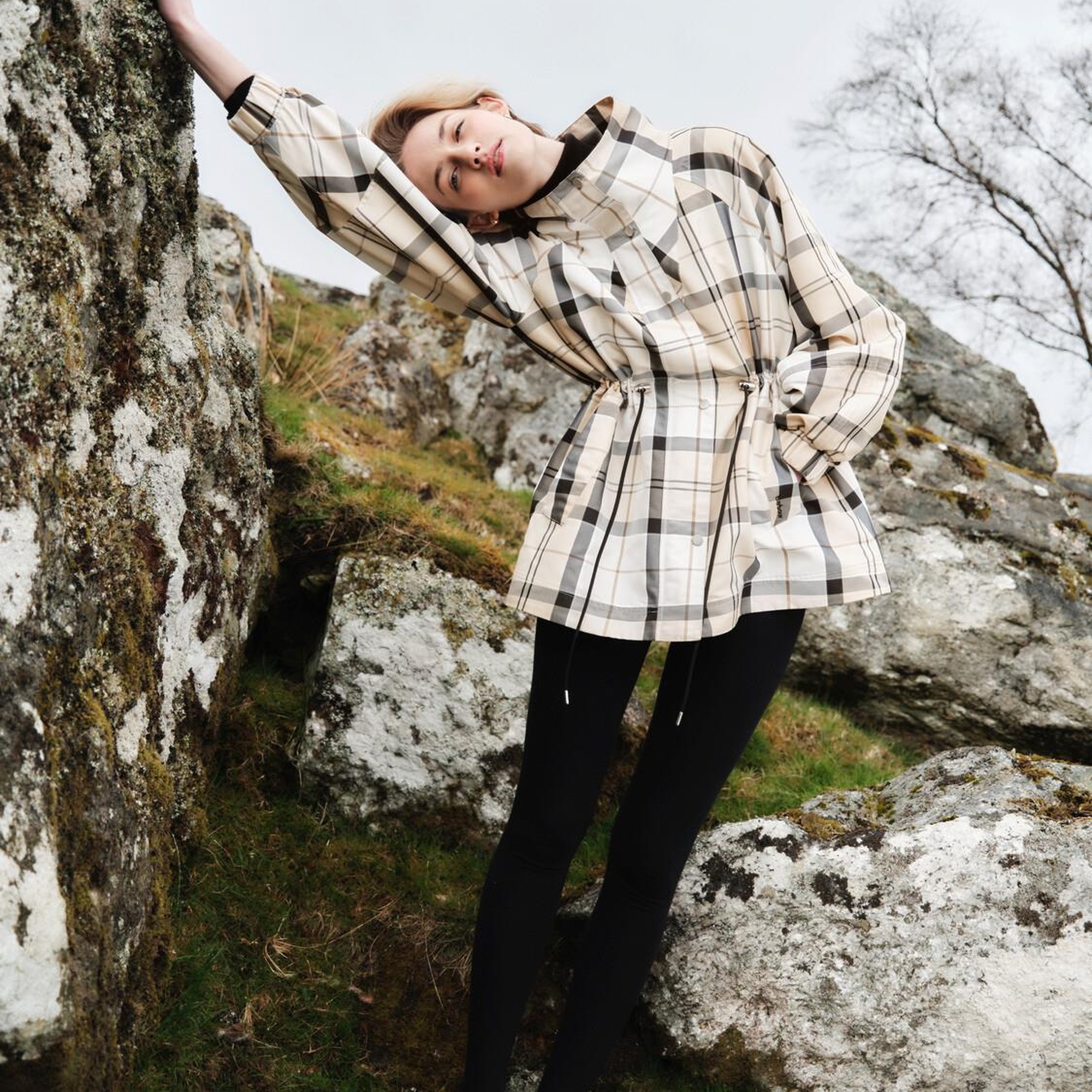 Barbour Suri Checked Showerproof Ceket